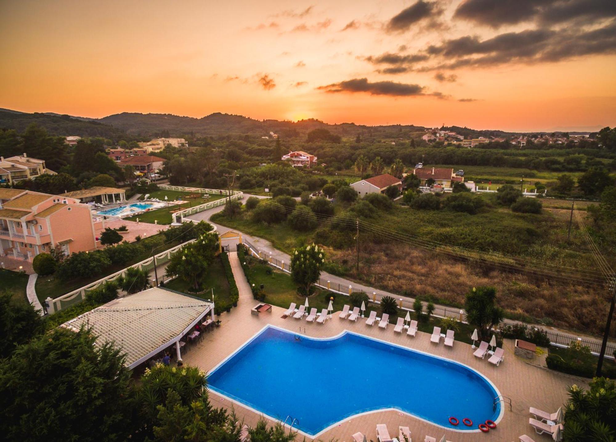 Erofili Hotel Kavos Bagian luar foto